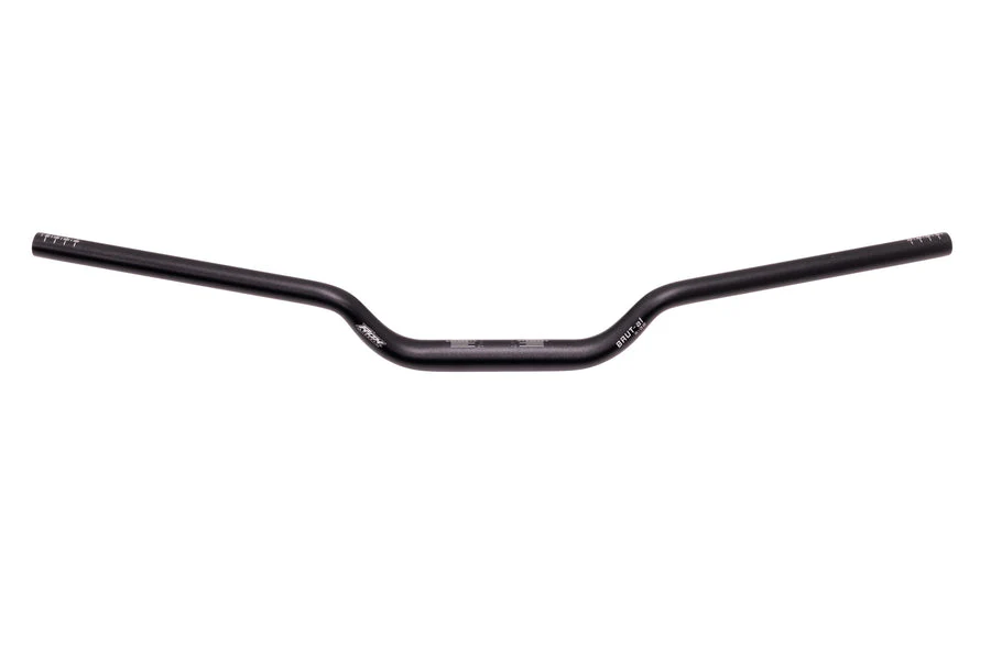 WEB_HANDLEBARS__X32.167A8860-Edit-Edit-5_900x_678fb64b-66a9-407e-80ba-28cd90838cc2